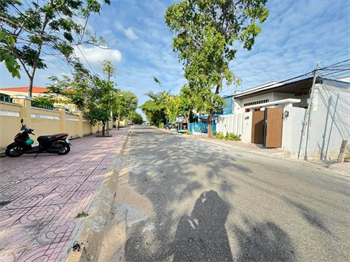 Cần bán lô đất thổ cư 2 mặt tiền đường nhựa gần biển Đồi Dương Phan Thiết