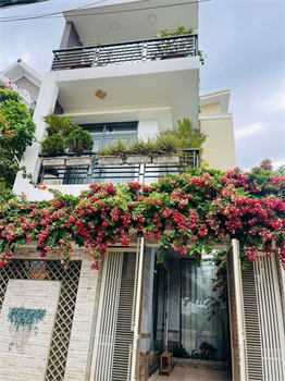 THÔNG TIN BÁN NHÀ PHỐ HIỆN ĐẠI – GẦN ĐƯỜNG LÊ DUẨN MỚI 100% – TẶNG FULL NỘI THẤT CAO CẤP – VÀO Ở NGAY