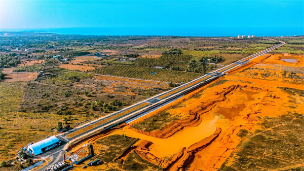 [SIÊU PHẨM] ĐẤT VIEW HỒ SEN – SÁT CẠNH SÂN BAY PHAN THIẾT